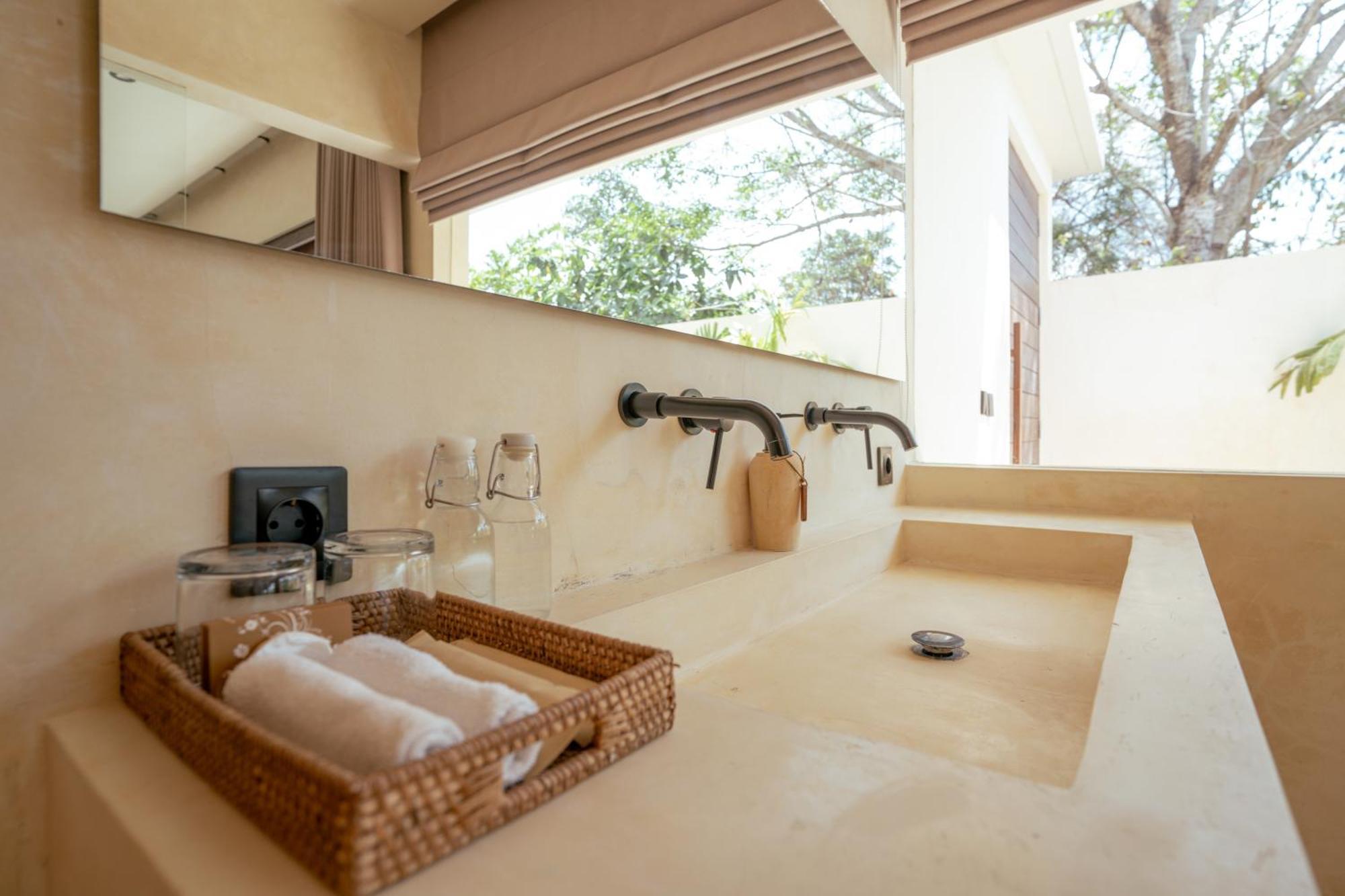 Olea Villas Resort Kuta  외부 사진